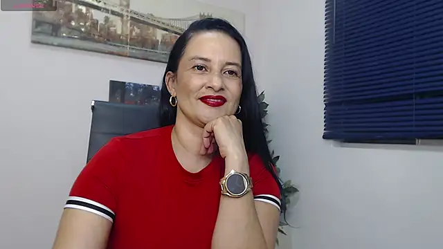 Snapshot of lucy_diiaz chatting on December 20, 12:19 am lucy diiaz online show from December 20, 12:19 am