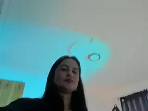 Snapshot of lucy_diiaz chatting on September 22, 8:11 pm lucy diiaz online show from September 22, 8:11 pm