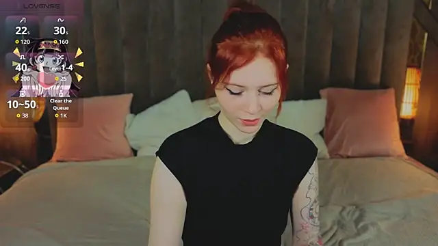 Snapshot of Sasha_Exclusive chatting on October 31, 2:18 pm Sasha Exclusive online show from October 31, 2:18 pm