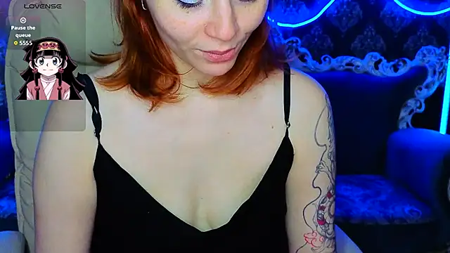 Snapshot of Sasha_Exclusive chatting on November 23, 2:17 pm Sasha Exclusive online show from November 23, 2:17 pm