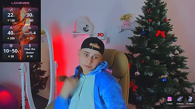 Dolly  Queen  online show from December 11, 8:28 pm