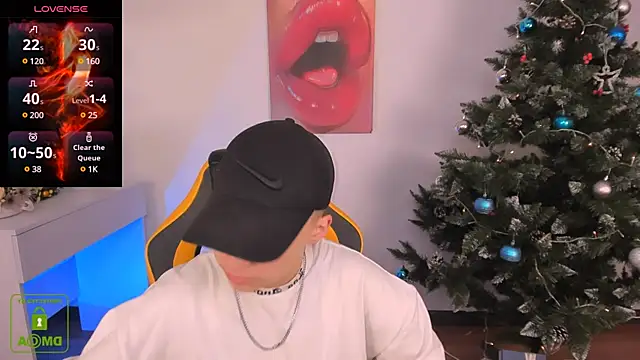 Dolly  Queen  online show from December 20, 8:34 pm