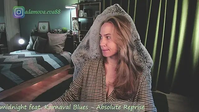  Eva Adama online show from March 28, 4:50 pm