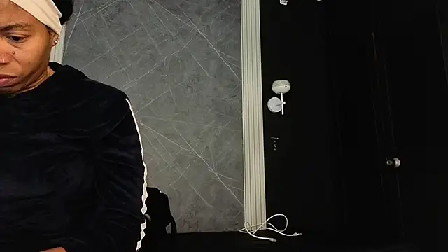 Snapshot of YummyDuooo chatting on November 22, 11:53 am YummyDuooo online show from November 22, 11:53 am