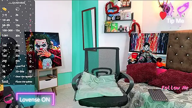 flowers18 online show from September 15, 10:10 pm