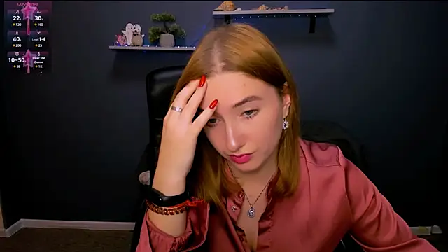 daisy candy online show from December 9, 7:18 pm