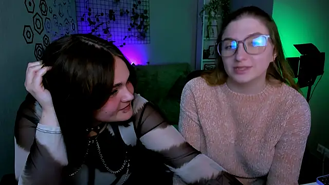 daisy candy online show from October 12, 7:57 pm