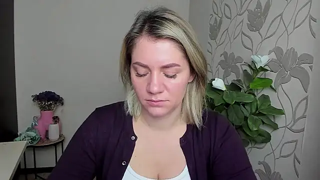 MariaSttone online show from October 14, 10:49 am