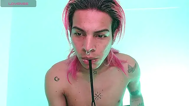 Jace Quinn online show from December 3, 4:36 am