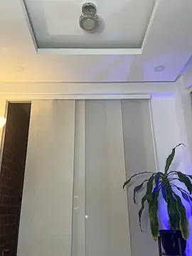 nicollefiorett online show from March 16, 11:31 pm