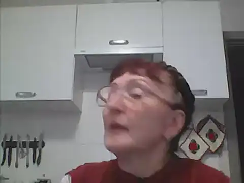 Snapshot of TanyaSweet634 chatting on January 3, 6:44 am TanyaSweet634 online show from January 3, 6:44 am