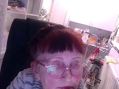Snapshot of TanyaSweet634 chatting on February 20, 4:36 pm TanyaSweet634 online show from February 20, 4:36 pm