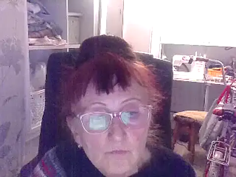 Snapshot of TanyaSweet634 chatting on March 17, 6:32 pm TanyaSweet634 online show from March 17, 6:32 pm