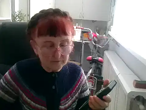 Snapshot of TanyaSweet634 chatting on March 19, 10:11 am TanyaSweet634 online show from March 19, 10:11 am