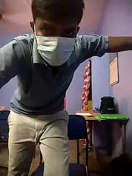 Tamilandteluguboy14 online show from December 9, 10:22 am