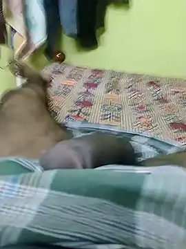 Tamilandteluguboy14 online show from December 22, 9:00 am