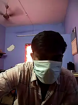 Tamilandteluguboy14 online show from February 5, 10:08 am