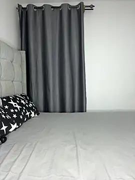 prettiepearl online show from November 15, 11:21 pm