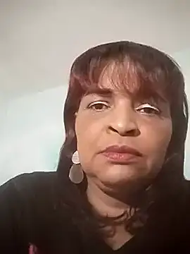 Snapshot of _violetta_- chatting on March 4, 8:38 pm violetta - online show from March 4, 8:38 pm