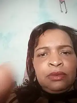 Snapshot of _violetta_- chatting on March 6, 7:32 pm violetta - online show from March 6, 7:32 pm