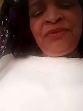 Snapshot of _violetta_- chatting on March 22, 9:31 pm violetta - online show from March 22, 9:31 pm