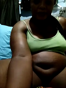 Snapshot of Sexyebonyxxx87 chatting on October 4, 11:25 pm Sexyebonyxxx87 online show from October 4, 11:25 pm