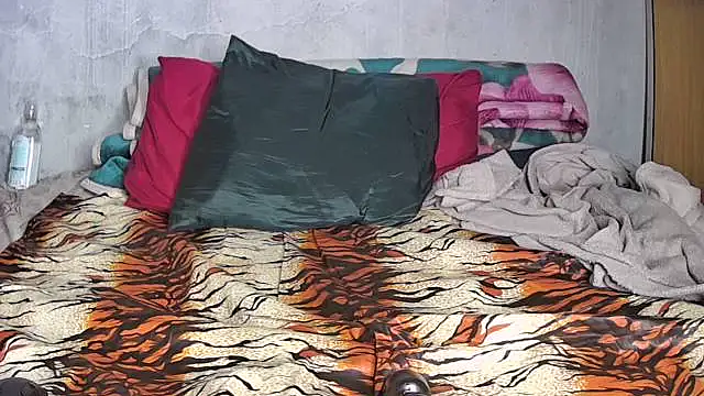 Snapshot of Sexyebonyxxx87 chatting on October 18, 7:14 pm Sexyebonyxxx87 online show from October 18, 7:14 pm