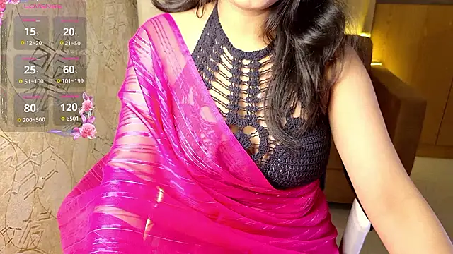 Snapshot of Punjabi_Queen1 chatting on December 5, 4:12 pm Punjabi Queen1 online show from December 5, 4:12 pm