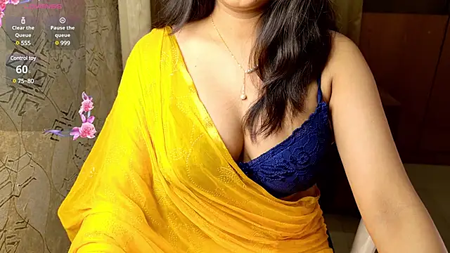 Snapshot of Punjabi_Queen1 chatting on March 9, 2:54 pm Punjabi Queen1 online show from March 9, 2:54 pm