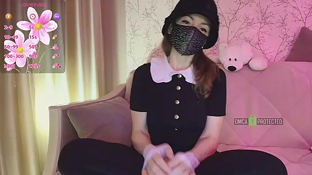 MilfeaN online show from March 2, 5:25 pm