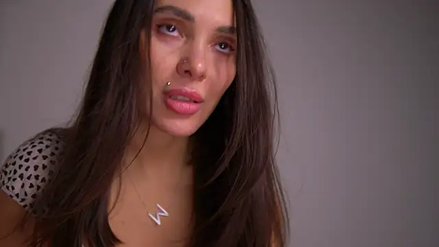 Snapshot of Mila_May_ chatting on January 22, 3:31 am Mila May online show from January 22, 3:31 am