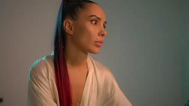 Snapshot of Mila_May_ chatting on September 19, 10:10 pm Mila May online show from September 19, 10:10 pm