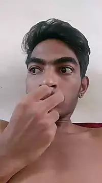 Snapshot of biggboyzz chatting on December 21, 8:28 am biggboyzz online show from December 21, 8:28 am