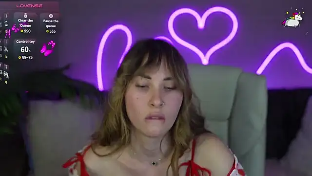 Snapshot of JennyyLuv chatting on September 26, 12:53 pm JennyyLuv online show from September 26, 12:53 pm