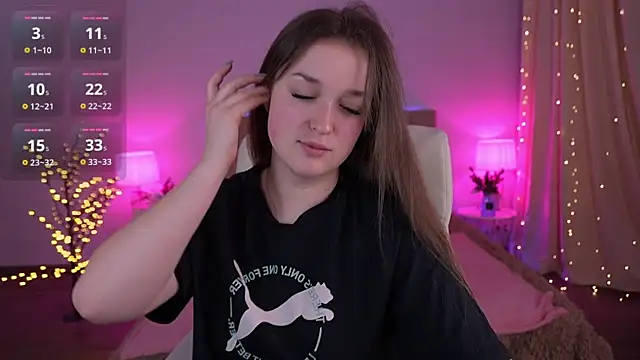 DonnaLustt online show from February 9, 6:54 am