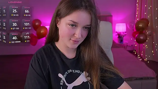 DonnaLustt online show from February 13, 8:24 pm