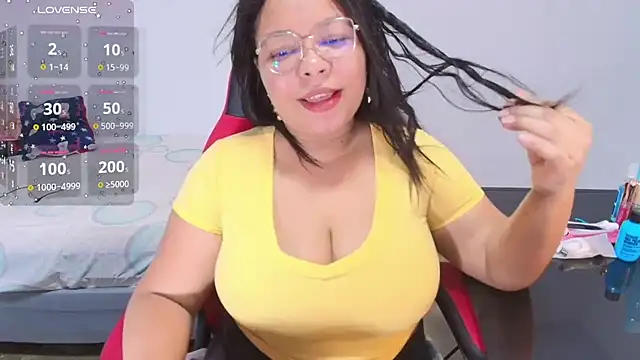 Snapshot of italy___boobs chatting on March 3, 4:35 pm italy boobs online show from March 3, 4:35 pm