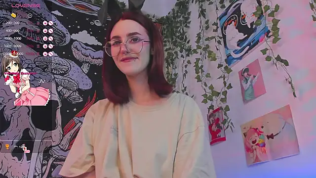 kissthasky online show from September 19, 5:46 pm