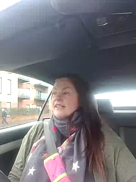 Snapshot of 420Curvybabe chatting on February 4, 9:28 am 420Curvybabe online show from February 4, 9:28 am