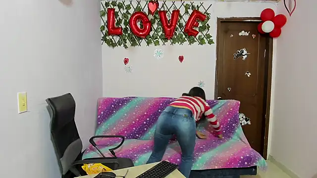 Luna Star Sl online show from March 5, 12:33 pm