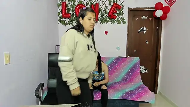 Luna Star Sl online show from March 7, 12:12 pm