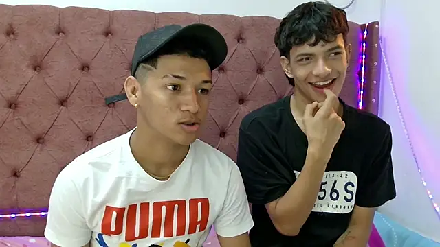 boys yourparty online show from January 4, 1:31 pm