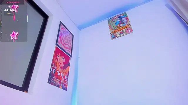 lil hanna18 online show from April 21, 11:16 am