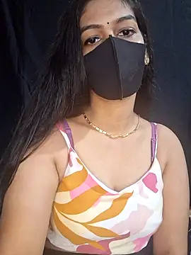 Garima G online show from December 24, 11:06 am