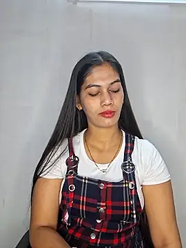 Garima G online show from February 12, 11:16 am