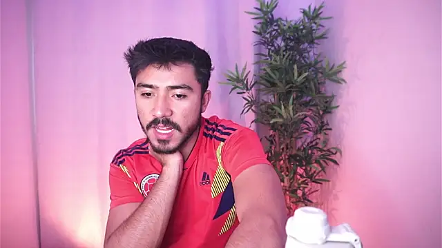 Snapshot of dam0n_fr0st chatting on November 19, 8:42 pm dam0n fr0st online show from November 19, 8:42 pm