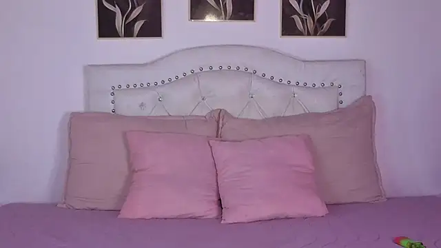 AnneGagner online show from September 26, 10:58 pm