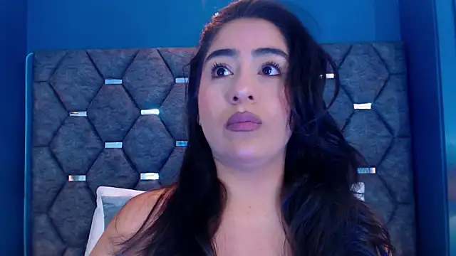 DevonPiers online show from September 12, 12:05 pm