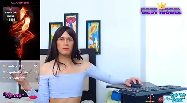 Snapshot of tifaniith chatting on January 28, 9:50 pm tifaniith online show from January 28, 9:50 pm