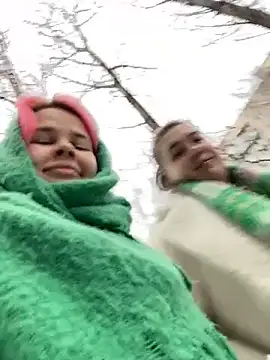 Snapshot of SuzieMurray chatting on January 25, 10:19 am SuzieMurray online show from January 25, 10:19 am